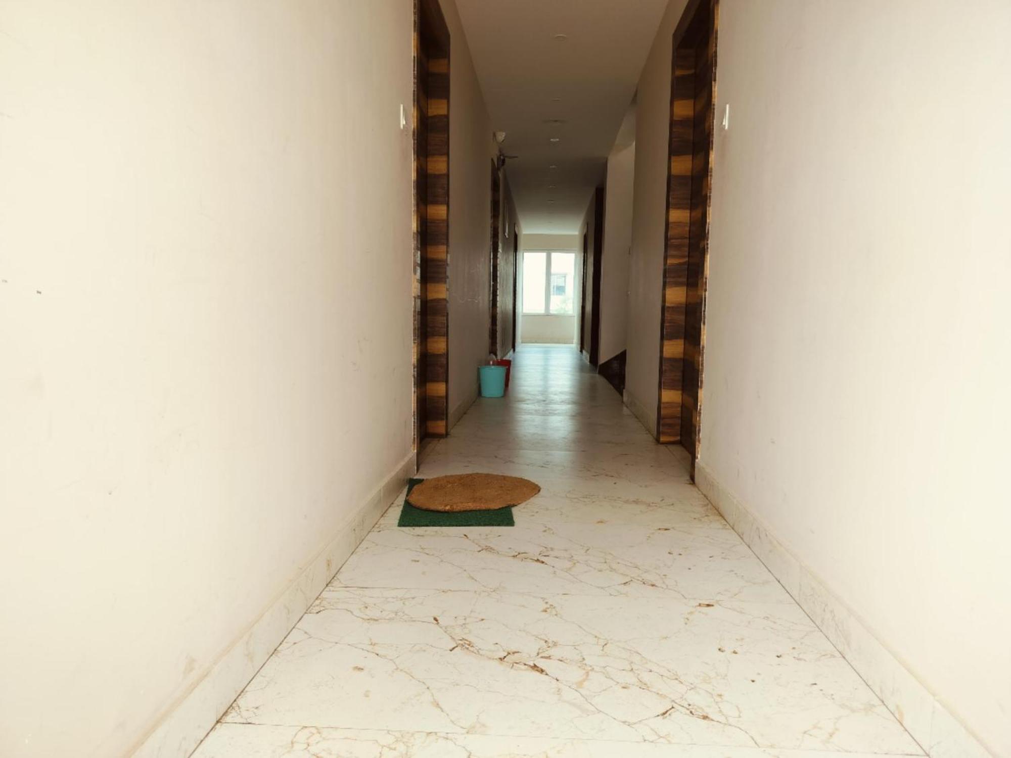 Hotel Park View - Lift Facilities- Near Sea Beach Best Choice Of Travellers By Morservices Puri Buitenkant foto