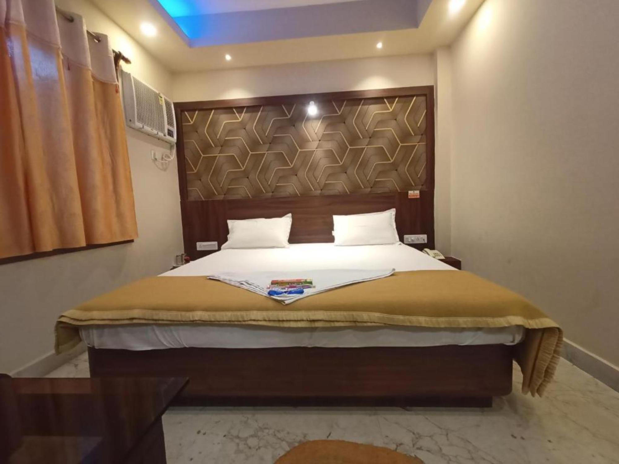 Hotel Park View - Lift Facilities- Near Sea Beach Best Choice Of Travellers By Morservices Puri Buitenkant foto